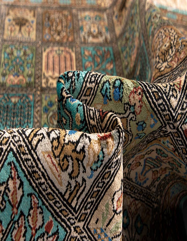 Detail image of 1' 11 x 2' 11 Ghom Silk Rug