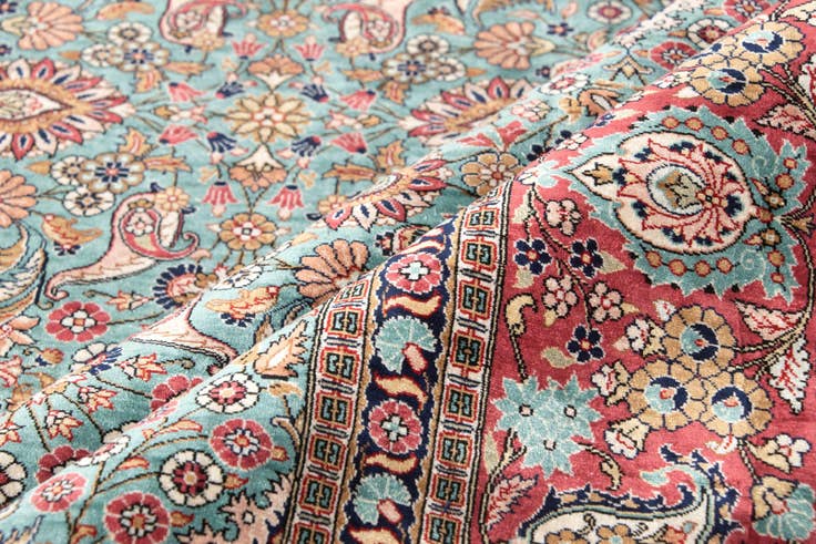Detail image of 3' 10 x 5' 3 Hand Knotted Hereke Silk Rug