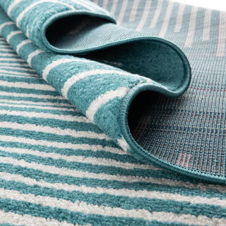 Detail image of 2' x 3' Kai Rug
