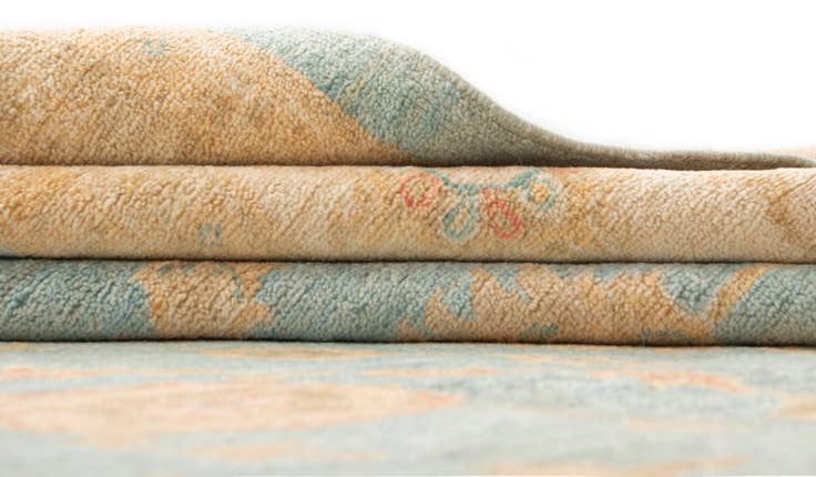Detail image of 255cm x 345cm Kaizar Wool Rug