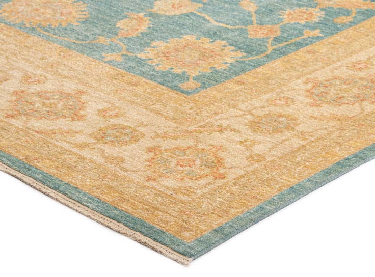 Detail image of 9' x 11' 11 Kaizar Wool Rug