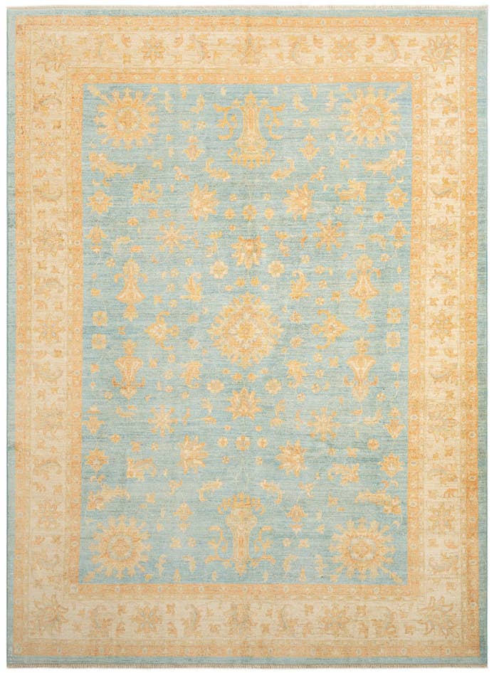 Detail image of 8' 6 x 11' 7 Kaizar Wool Rug