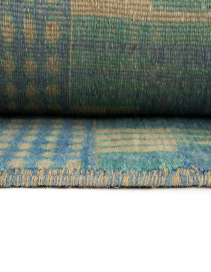 Detail image of 7' 10 x 9' 10  Hand Knotted Kamla Wool Rug