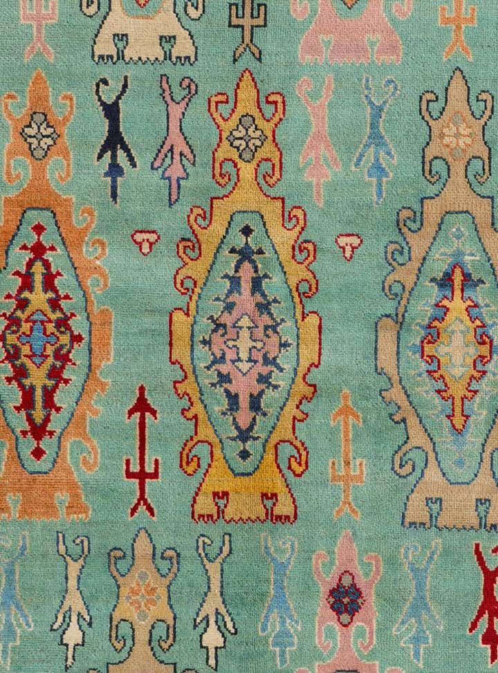 5' 8 x 7' 10 Hand Knotted Kazak Rug