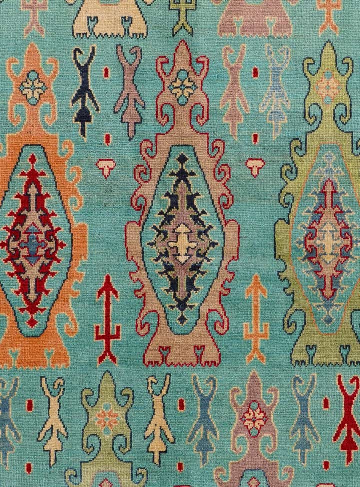 5' 9 x 8' Hand Knotted Kazak Rug