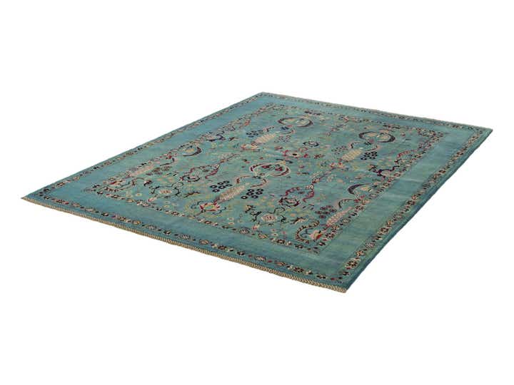 5' 8 x 7' 9 Hand Knotted Kazak Rug