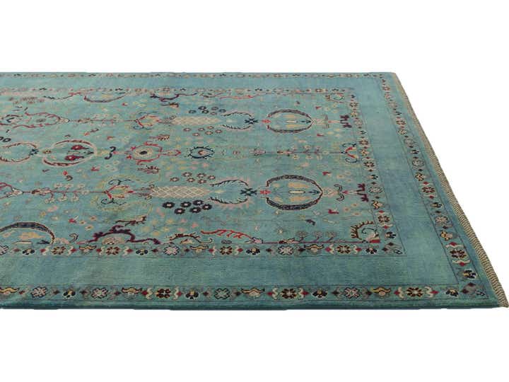 5' 8 x 7' 9 Hand Knotted Kazak Rug