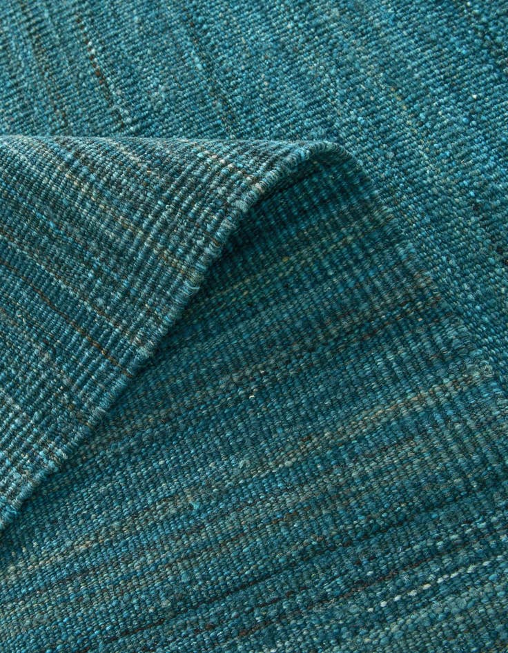 Detail image of 6' 8 x 9' 5 Hand Woven Kilim Modern Wool Rug