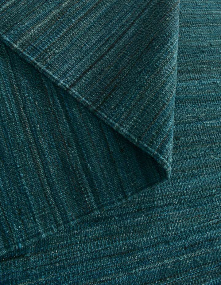 6' 10 x 9' 7 Hand Woven Kilim Modern Wool Rug