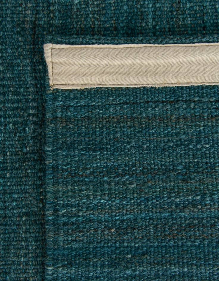 Detail image of 6' 9 x 9' 6  Hand Woven Kilim Modern Wool Rug