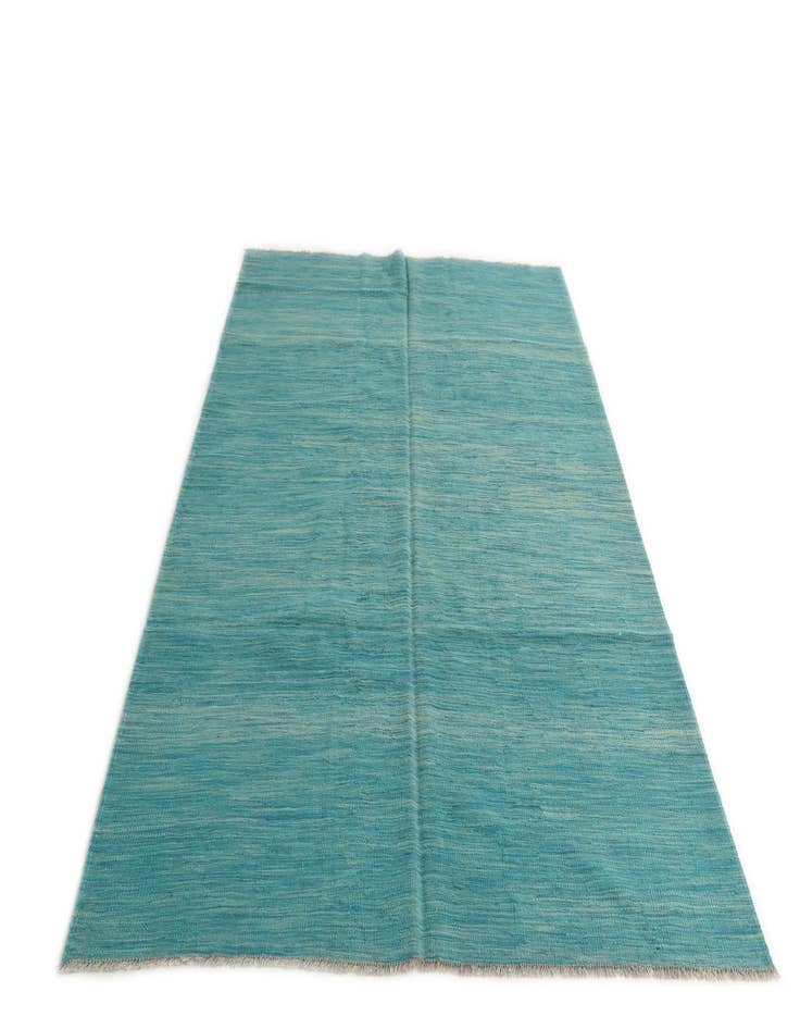 Detail image of 5' 5 x 8'  Hand Woven Kilim Modern Wool Rug