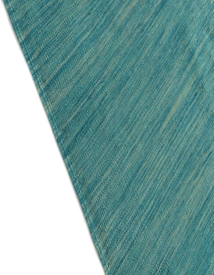 Detail image of 5' 5 x 8'  Hand Woven Kilim Modern Wool Rug