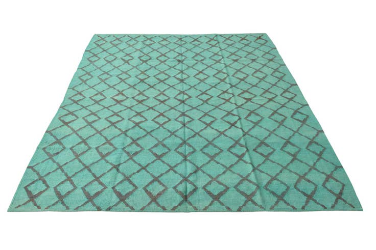 Detail image of 6' 1 x 7' 5 Hand Woven Kilim Modern Wool Rug