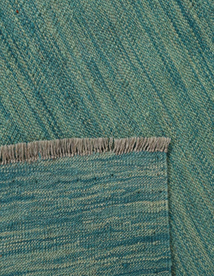 Detail image of 4' 2 x 6' 7  Hand Woven Kilim Modern Wool Rug