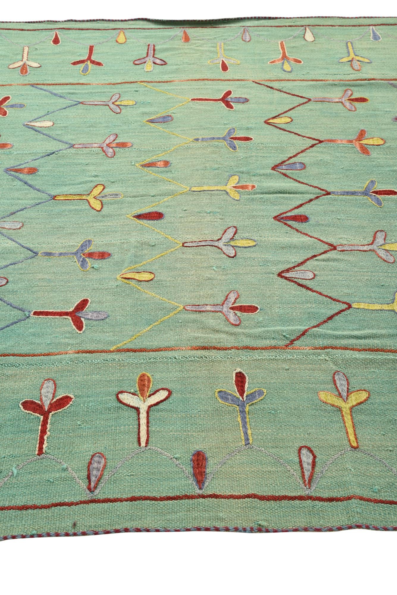 5' 9 x 7' 6 Hand Woven Kilim Suzani Wool Rug