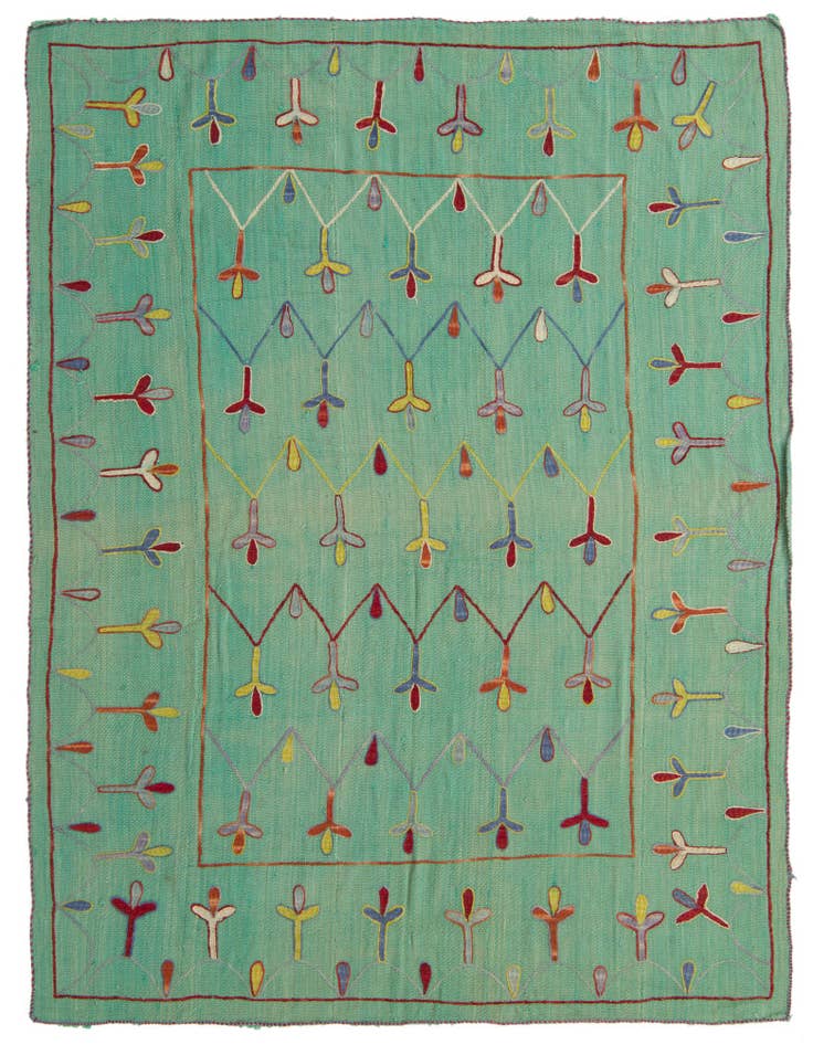 Detail image of 5' 9 x 7' 6 Hand Woven Kilim Suzani Wool Rug