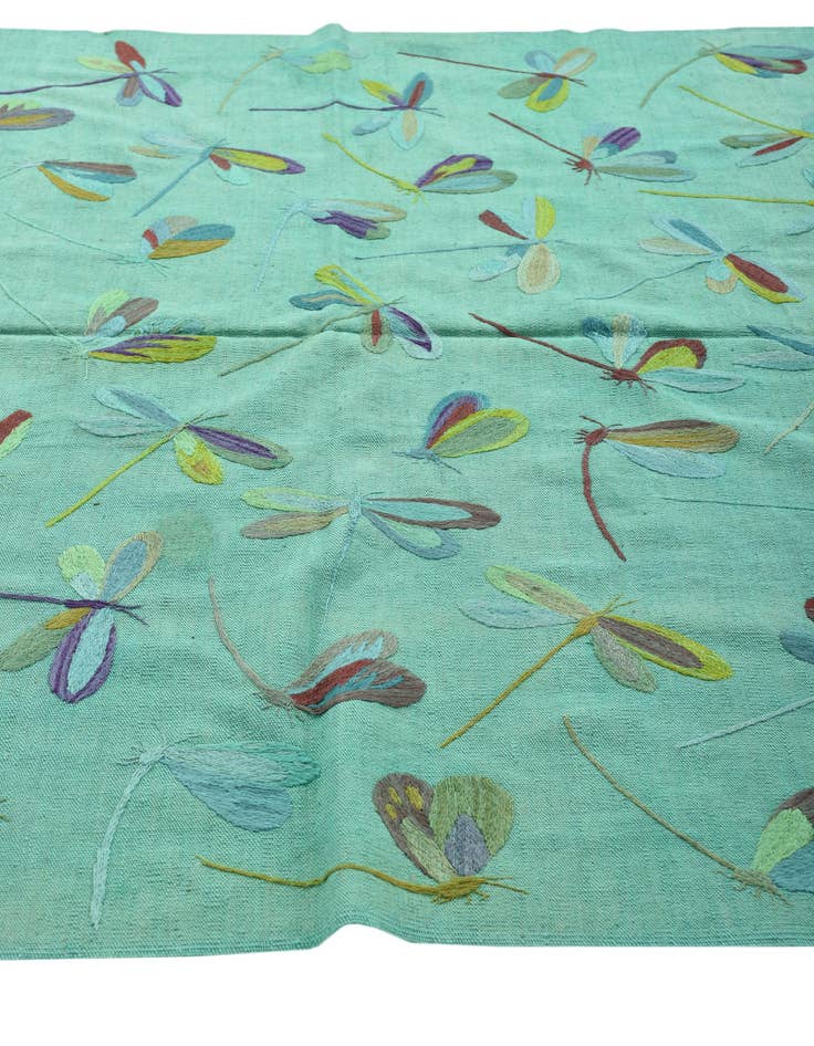 Detail image of 6' 5 x 9' 3  Hand Woven Kilim Suzani Wool Rug