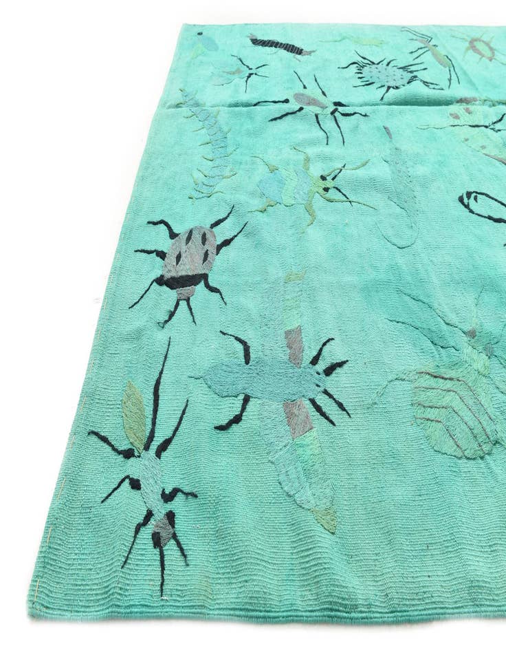 Detail image of 5' 9 x 7' 5  Hand Woven Kilim Suzani Wool Rug