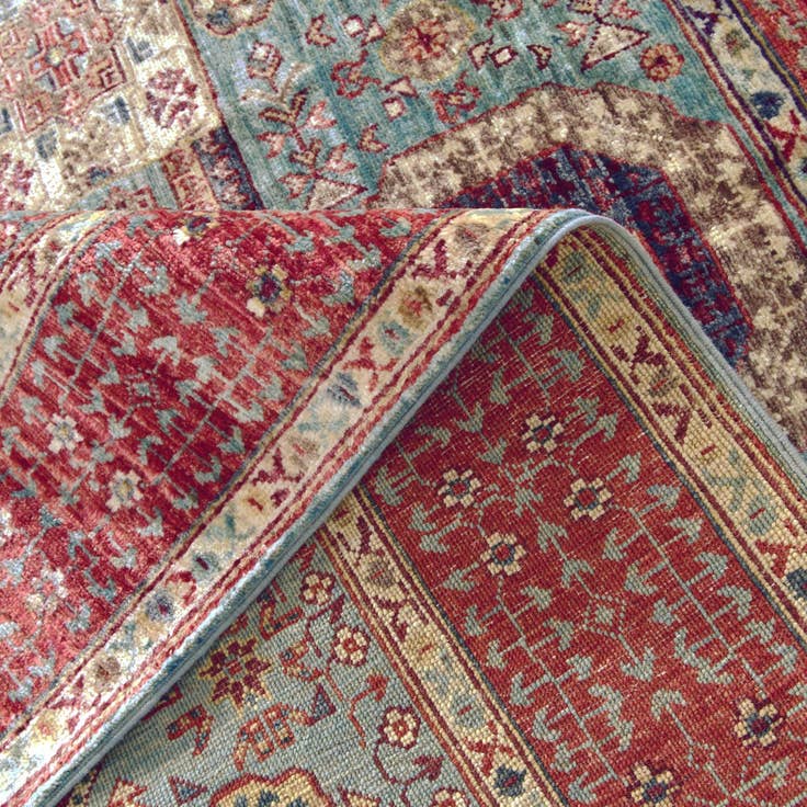 Detail image of 5' 1 x 6' 2 Hand Knotted Mamluk Ziegler Rug