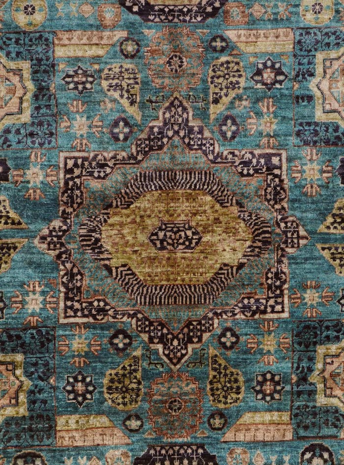 Detail image of 5' 1 x 6' 11 Hand Knotted Mamluk Ziegler Rug