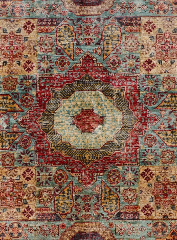 Detail image of 5' x 6' 5 Hand Knotted Mamluk Ziegler Rug