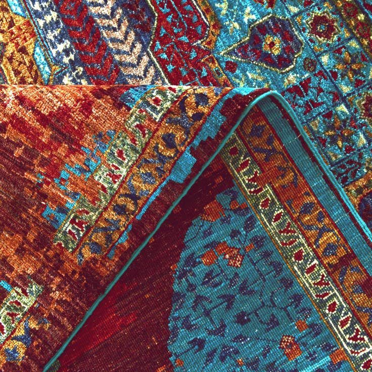 Detail image of 8' 2 x 10' Hand Knotted Mamluk Ziegler Rug