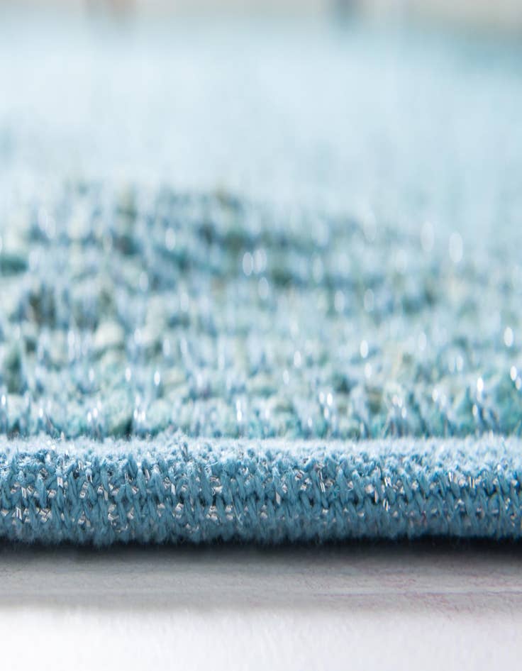 Detail image of 6' x 9'  Hand Woven Metallic Jute Rug