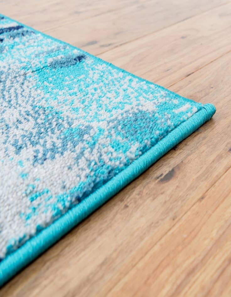 Detail image of 4' x 6' Metropolis Rug