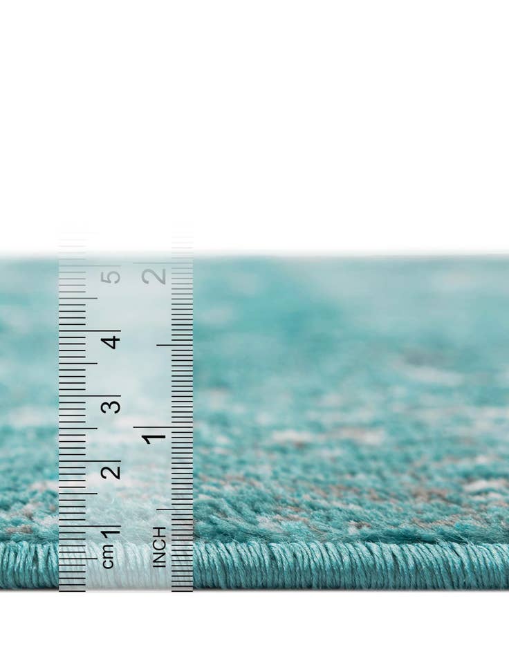 Detail image of 7' x 10' Monte Carlo Rug With Pad Bundle