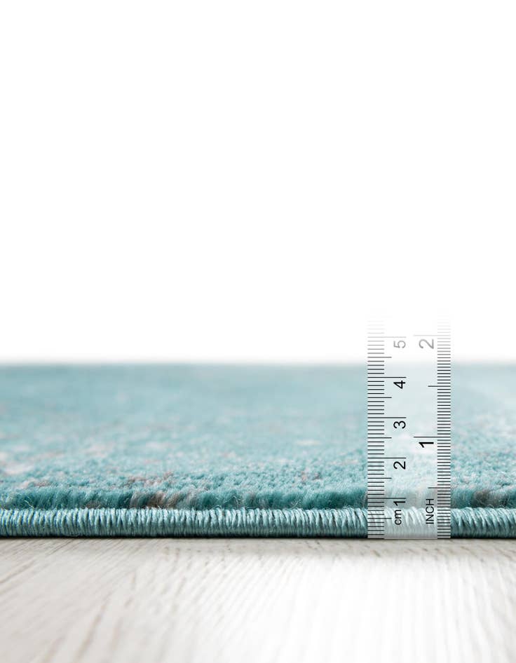 Detail image of 5' 3 x 8' Monte Carlo Rug With Pad Bundle
