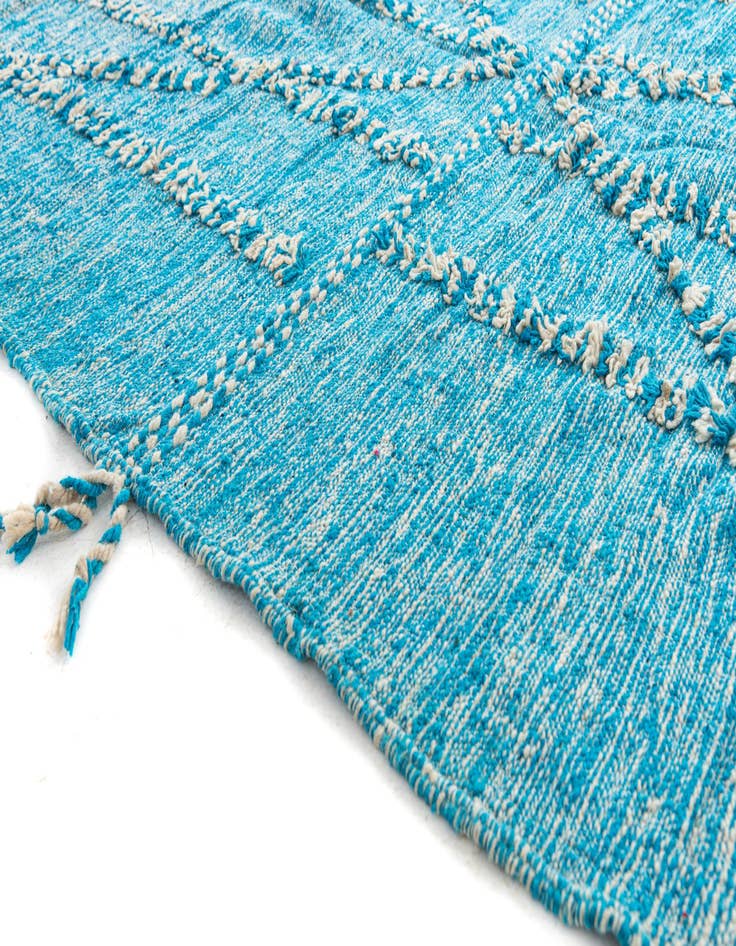 Detail image of 6' 9 x 9' 8  Hand Knotted Moroccan Wool Rug