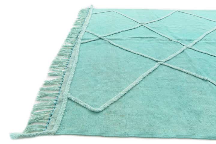 5' 5 x 8' Hand Knotted Moroccan Wool Rug