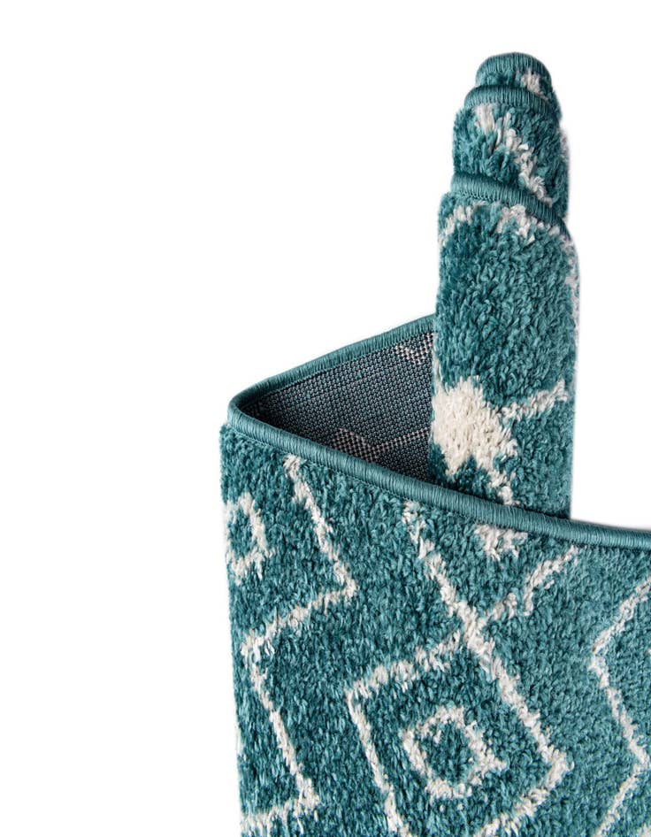 Detail image of 2' x 3' Moroccan Trellis Rug