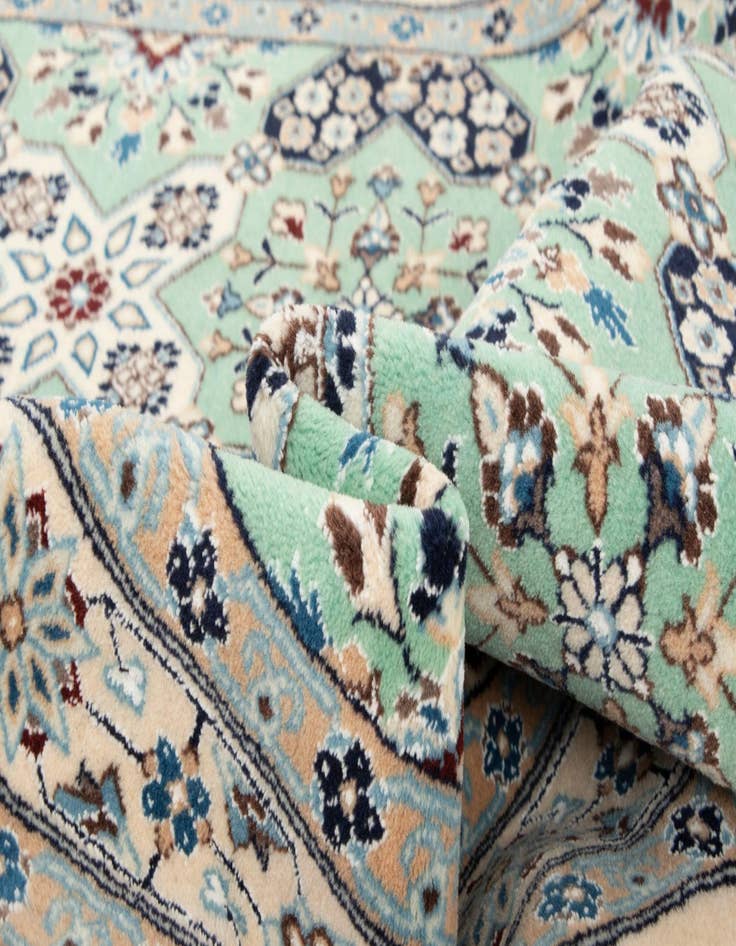 Detail image of 3' 2 x 4' 3 Hand Knotted Nain Persian Rug