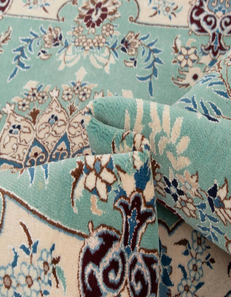 Detail image of 3' 3 x 4' 11 Hand Knotted Nain Persian Rug