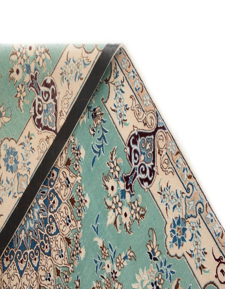 Detail image of 3' 3 x 4' 11 Hand Knotted Nain Persian Rug