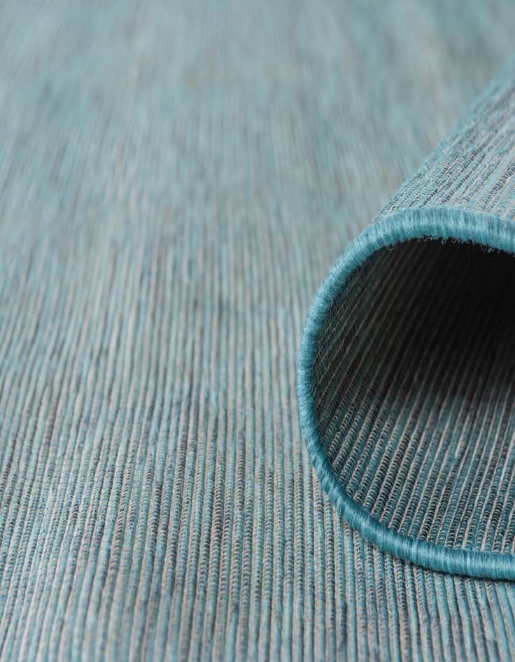 Detail image of 6' 3 x 9'  Washable Solid Indoor / Outdoor Rug