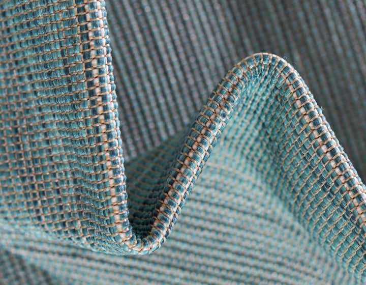 4' 2 x 6' Easy-Clean Solid Indoor / Outdoor Rug