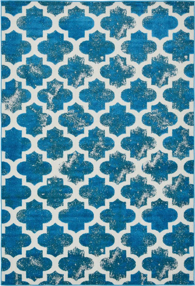 Detail image of 6' x 9' Easy-Clean Trellis Indoor / Outdoor Rug