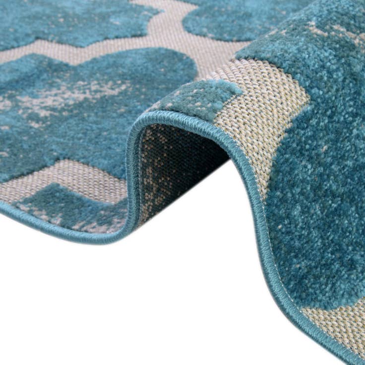 Detail image of 9' x 12' 2 Easy-Clean Trellis Indoor / Outdoor Rug