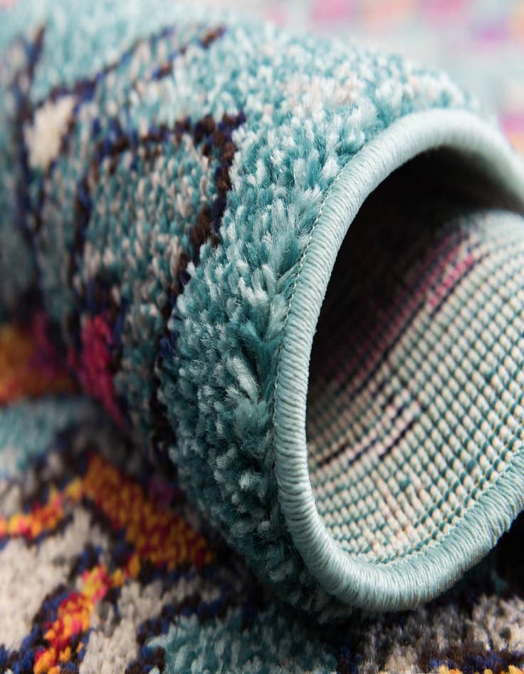 Detail image of 9' x 12' Washable Santa Fe Rug