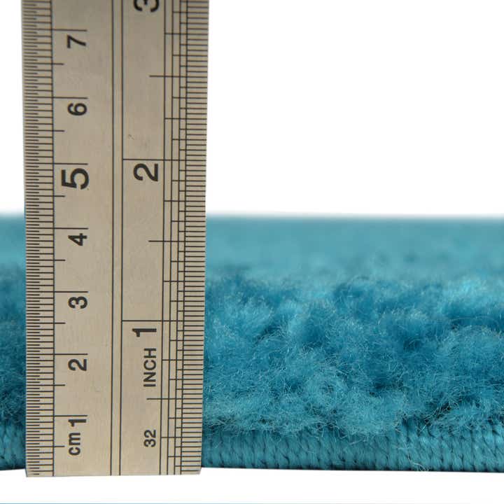 2' 2 x 3' Solid Frieze Rug