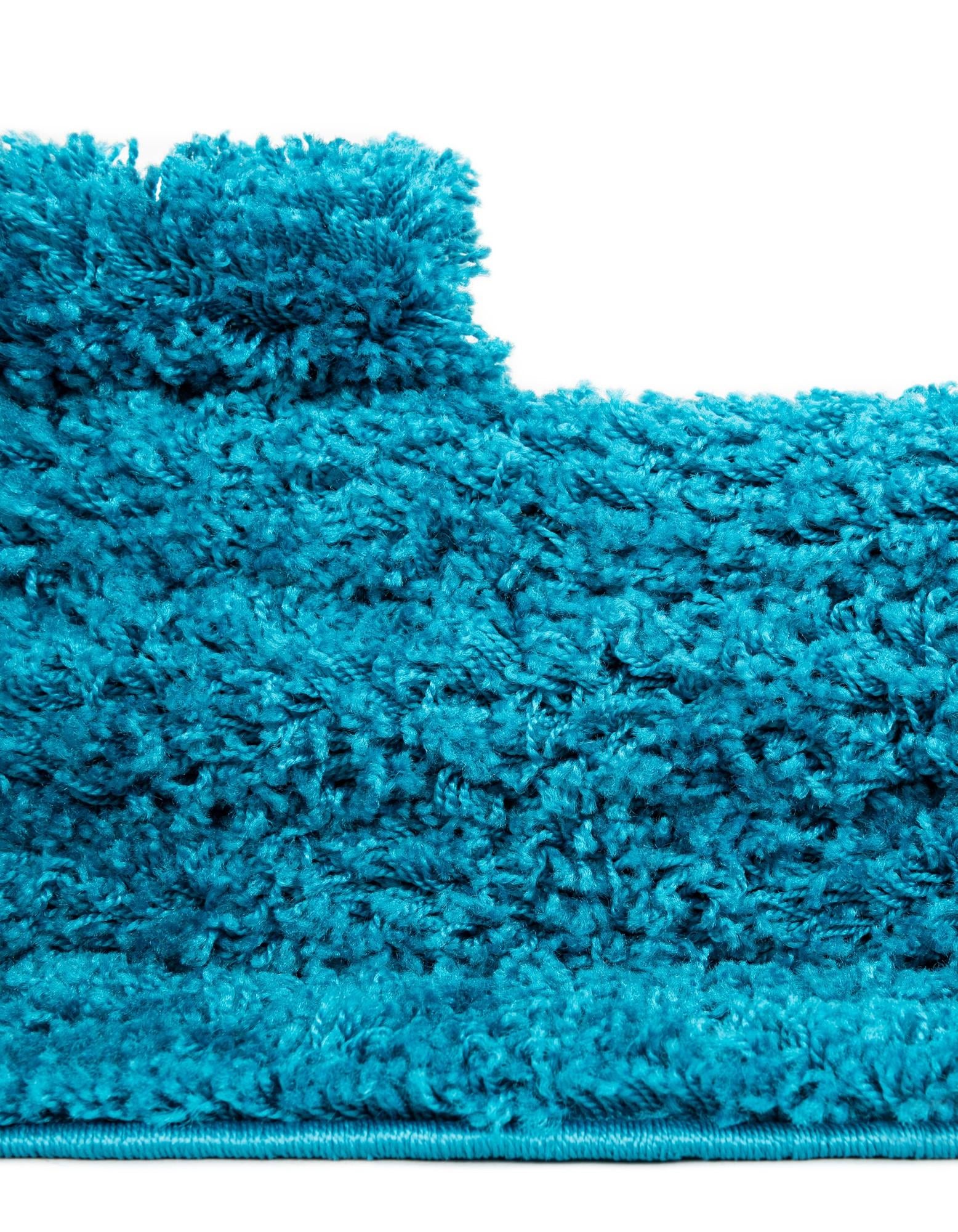 5' 3 x 7' Solid Shag Rug