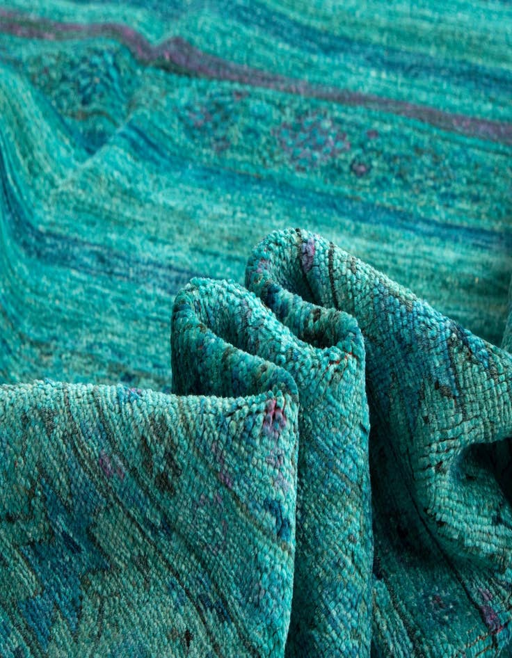Detail image of 8' 7 x 12' 1 Torkman Wool Rug