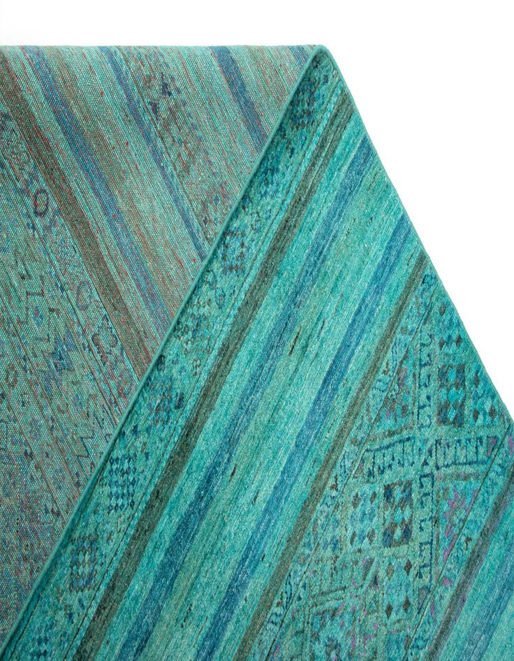 Detail image of 8' 7 x 12' 1 Torkman Wool Rug