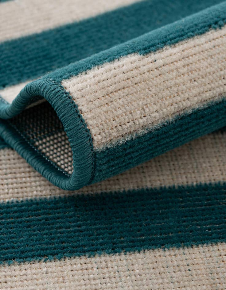 Detail image of 10' x 13' Tribeca Rug