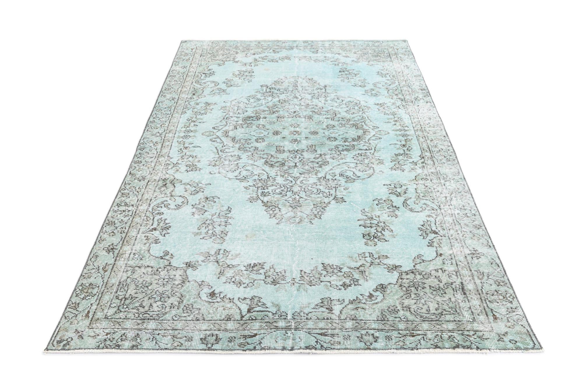 5' x 8' 7 Ultra Vintage Wool Rug