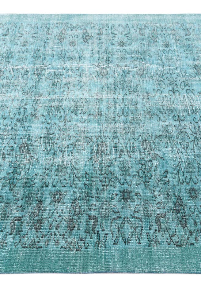Detail image of 5' 9 x 8' 11 Ultra Vintage Wool Rug