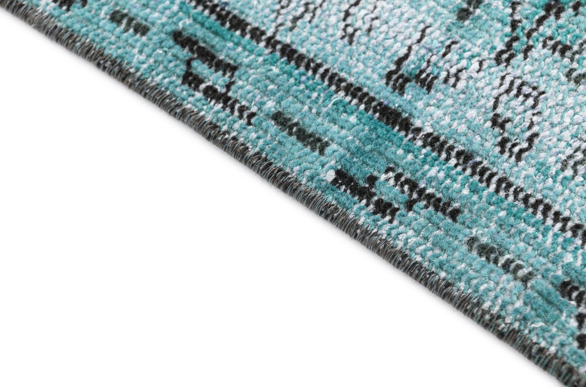 5' 8 x 8' 10 Ultra Vintage Wool Rug