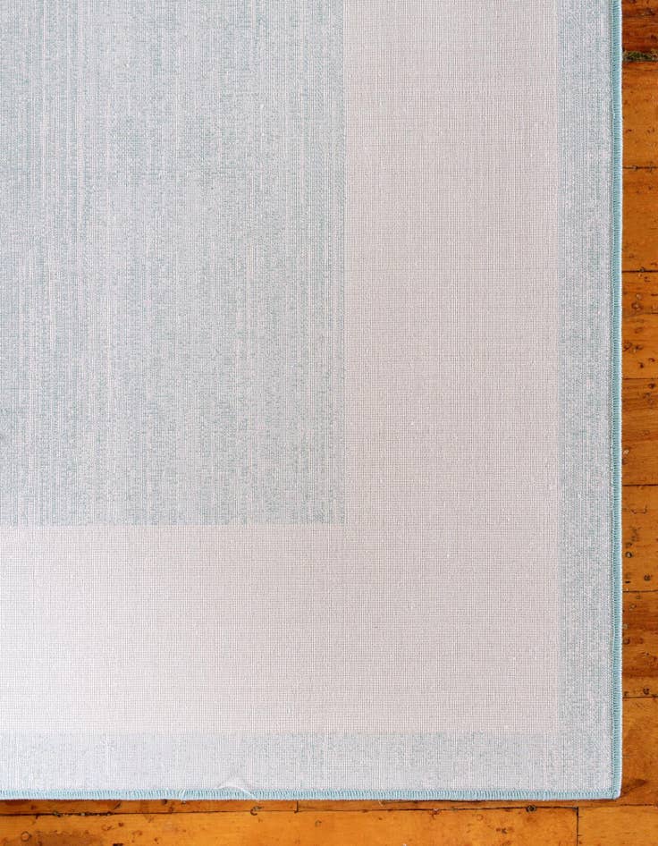 Detail image of 6' 1 x 9' Uptown Rug